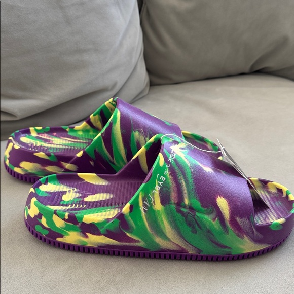 Nike 2024 EYBL Calm Slides, NWT, Men’s Size 11, Women’s Size 12 main image 4